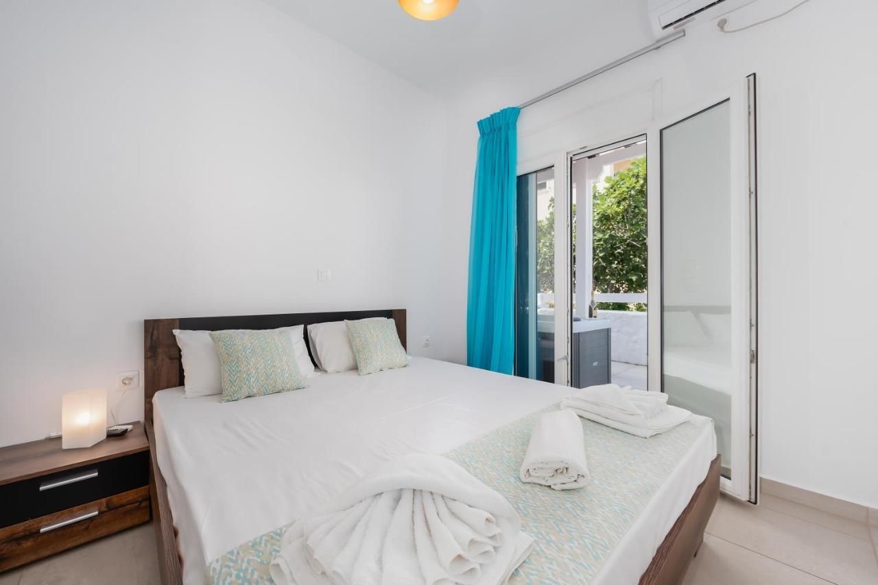 Anzuelo Apartments Megalochori  Luaran gambar